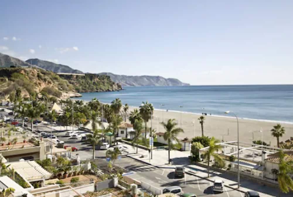 Apartamentos Hc Burriana Playa Nerja Zewnętrze zdjęcie