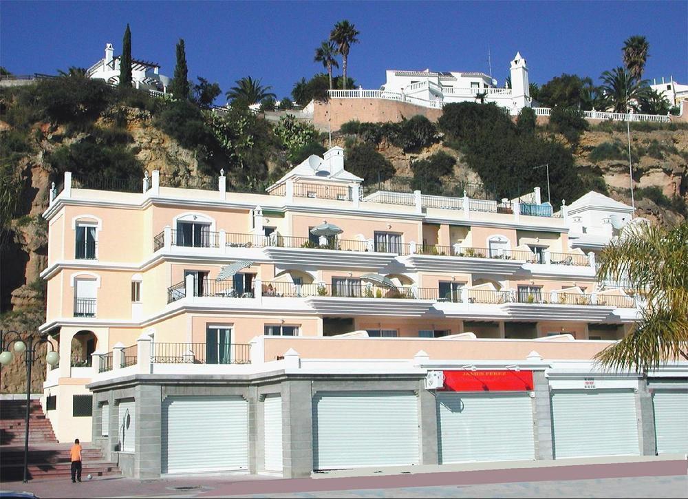 Apartamentos Hc Burriana Playa Nerja Zewnętrze zdjęcie