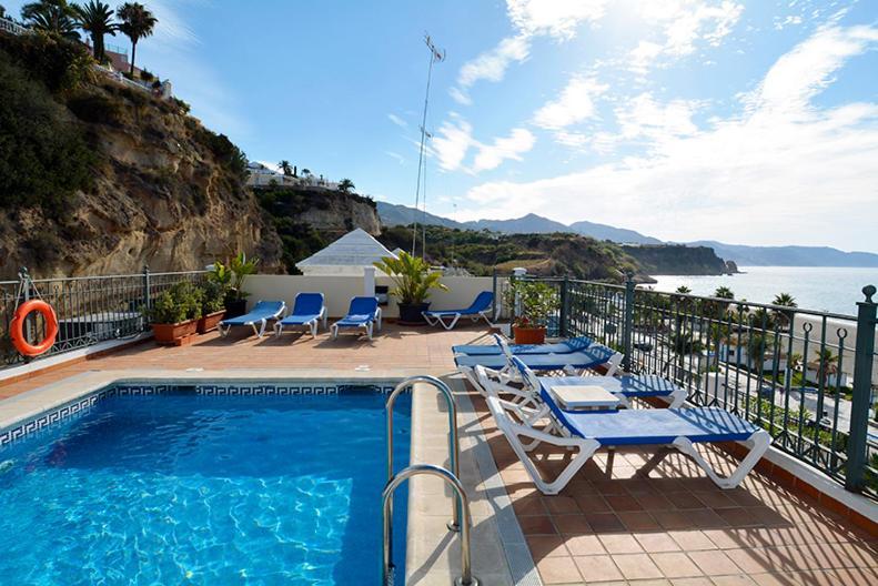 Apartamentos Hc Burriana Playa Nerja Zewnętrze zdjęcie