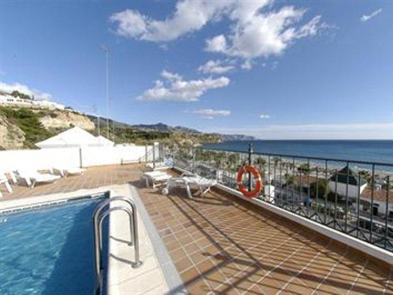 Apartamentos Hc Burriana Playa Nerja Udogodnienia zdjęcie
