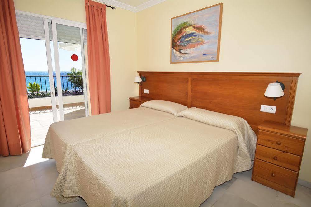 Apartamentos Hc Burriana Playa Nerja Zewnętrze zdjęcie