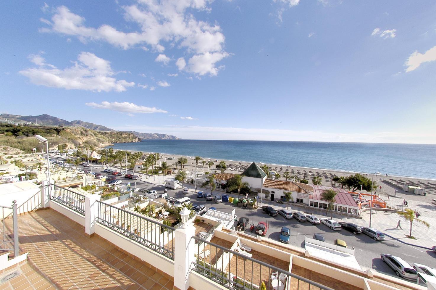 Apartamentos Hc Burriana Playa Nerja Zewnętrze zdjęcie