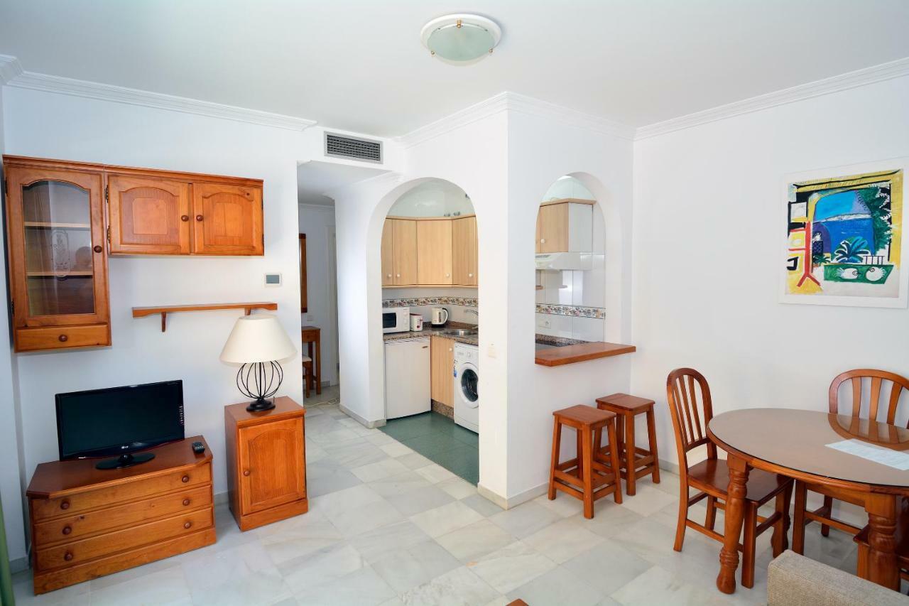 Apartamentos Hc Burriana Playa Nerja Zewnętrze zdjęcie